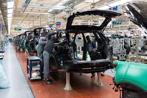 Automotive Parts Manufacturing Explained: Precision Engineering, Production Technologies and Automotive Industry Applications