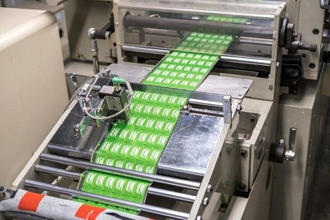 Label Manufacturing Business Explained: Printing Technologies, Production Systems & Packaging Applications