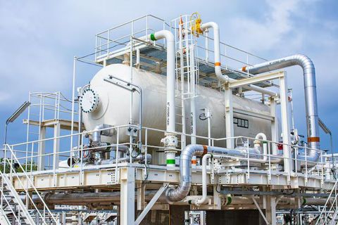 Industrial Gas Manufacturing Explained: Production Systems, Processing Technologies & Industrial Applications