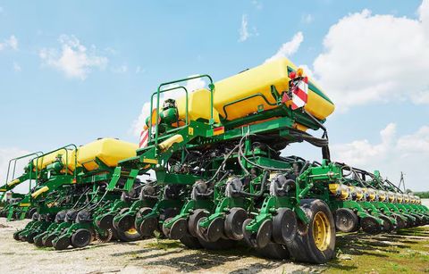 Agricultural Machinery Manufacturing Explained: Farm Equipment, Automation & Modern Farming Applications