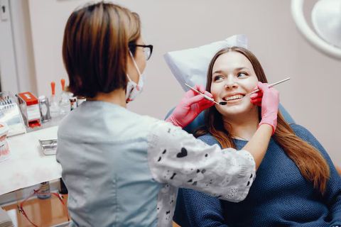 Tooth Extraction Recovery Tips for Faster Healing and Better Comfort
