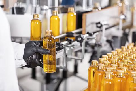 Lubricant Oil Manufacturing Explained: Production Process, Blending Technology & Industrial Applications