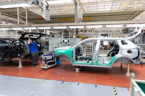Electric Vehicle Manufacturing Industry Explained: EV Technologies, Production Systems & Future Mobility Solutions